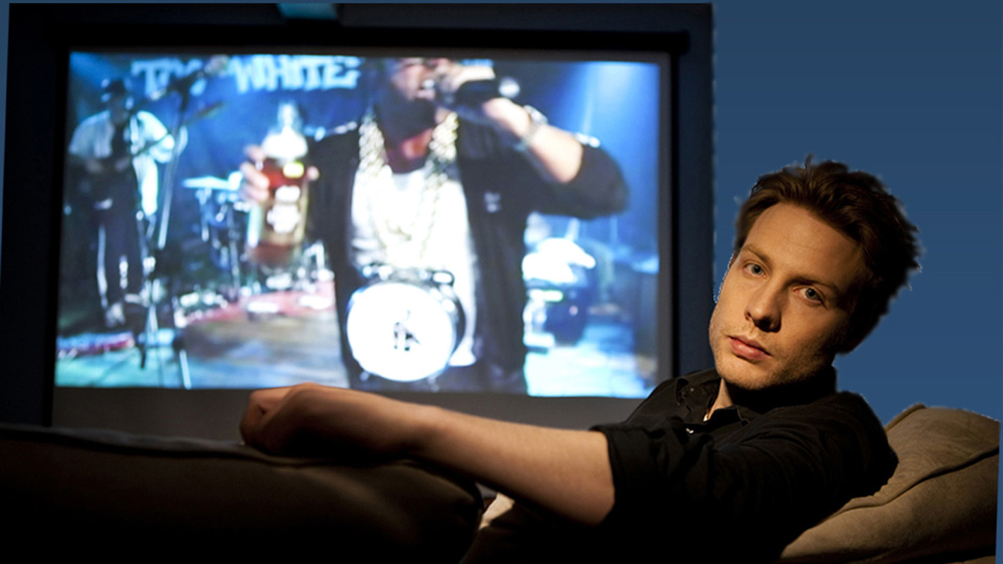 Blacking Up: Hip-Hop's Remix of Race and Identity