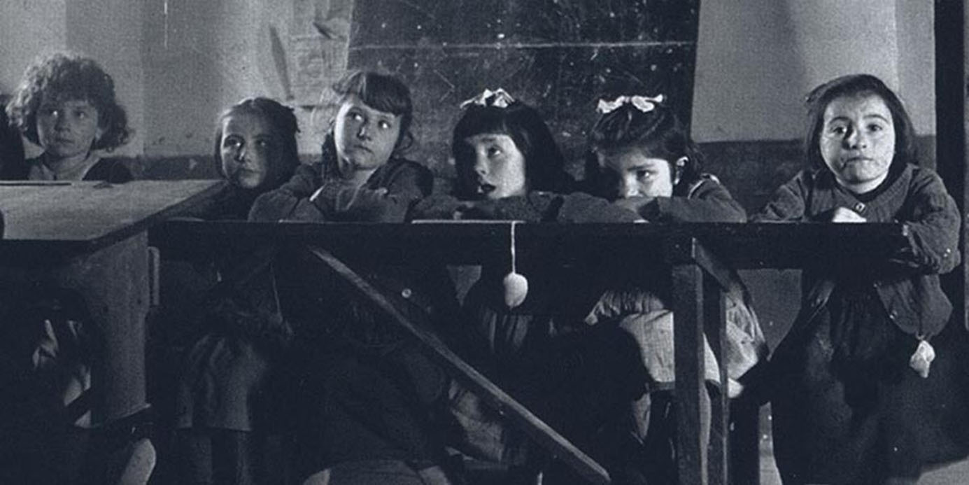 Pragda | The Female Teachers of the Republic